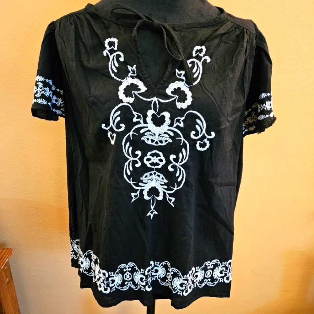 Old Navy Black Peasant Top with White Embroidery